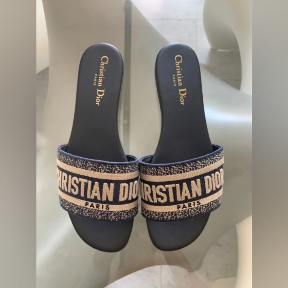 Dior Blue and Black Sandals with Signature Logo Design - Picture 2 of 8